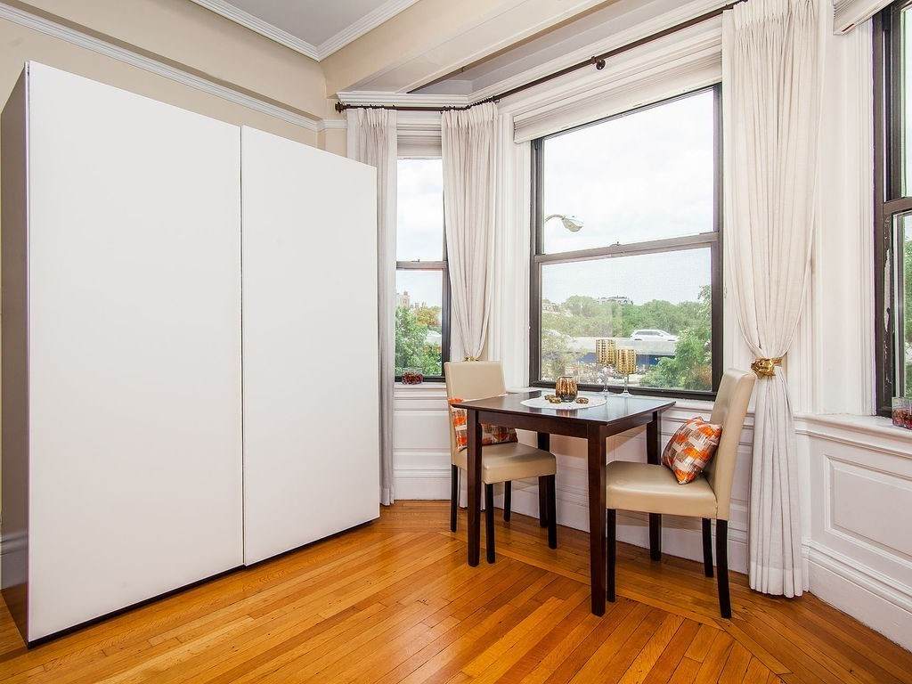 464 Commonwealth Ave - Photo 1