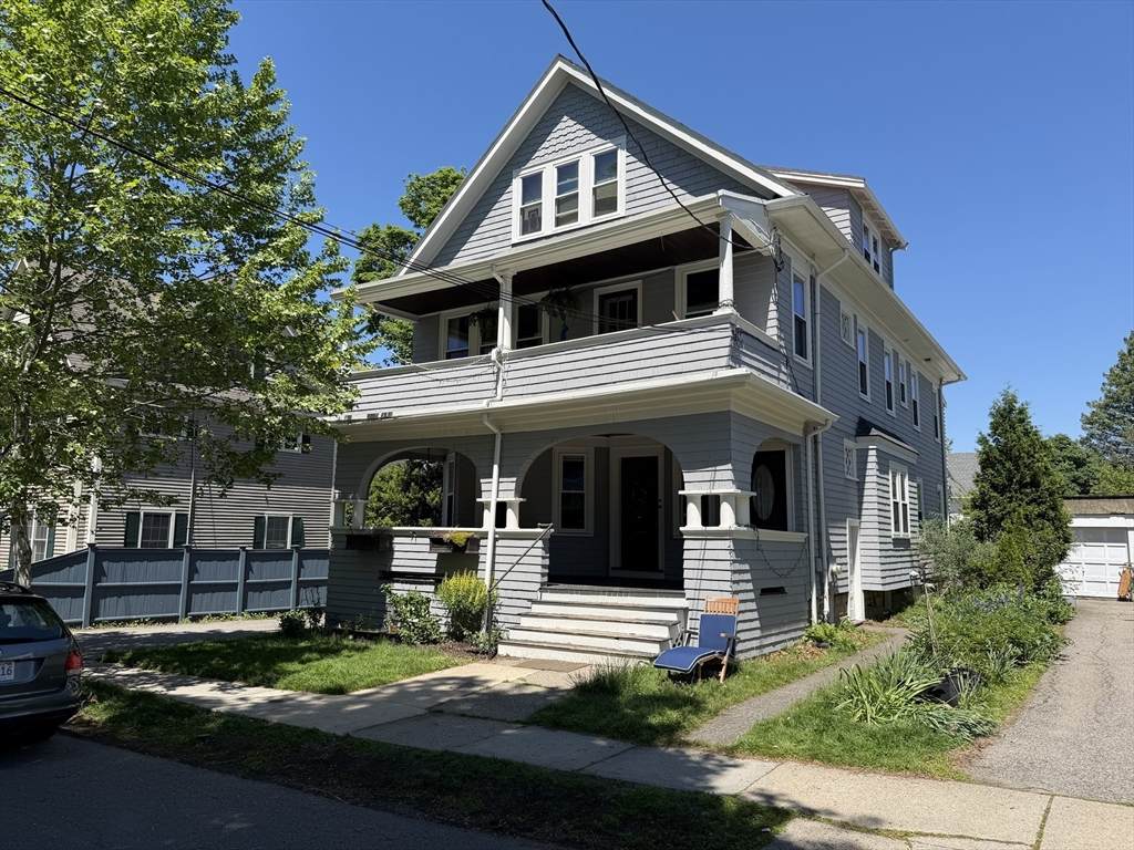 12-14 Warwick Rd. - Photo 1