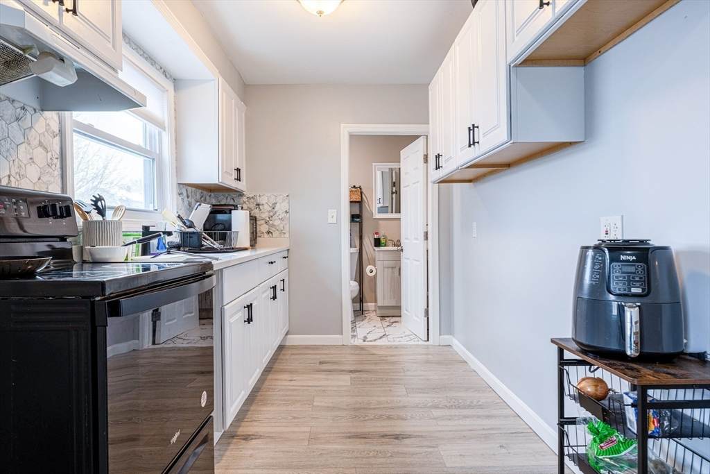 37 Argyle - Photo 1