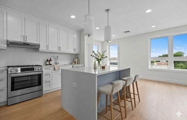 301 Border Street - Photo 1