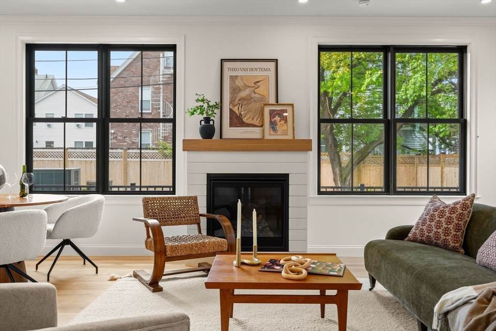 27 Shepard St - Photo 1