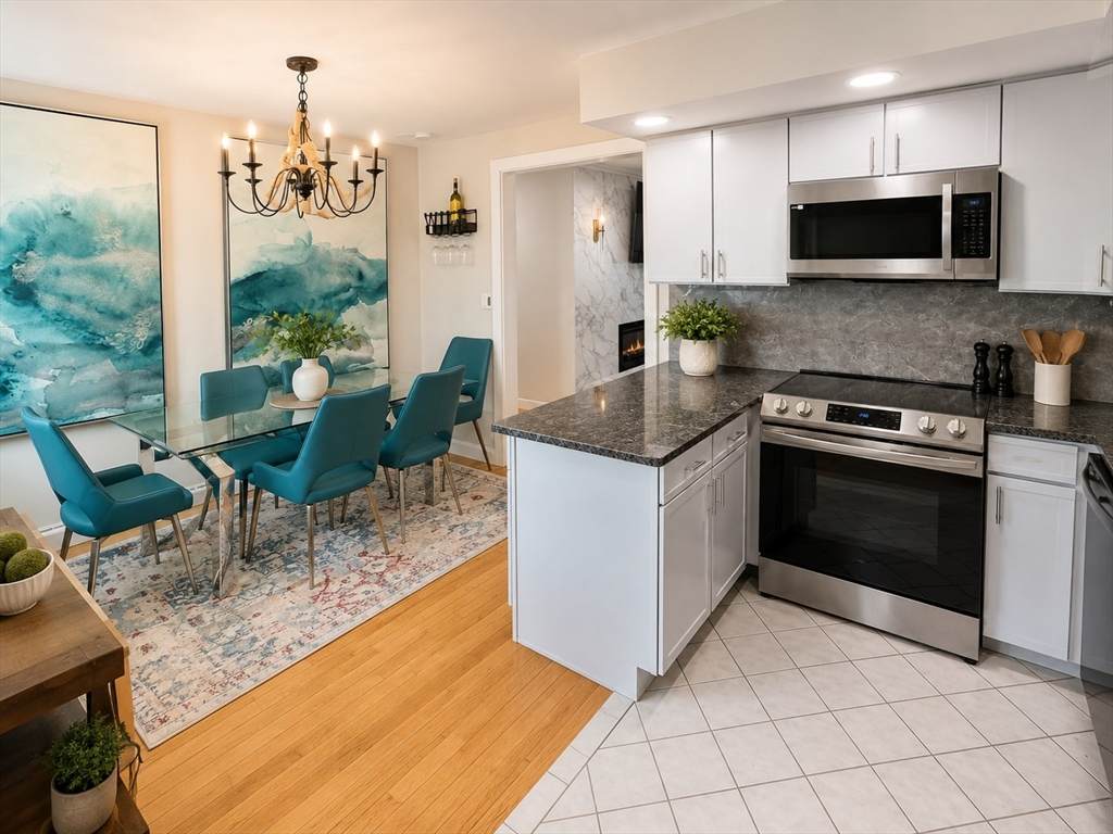 17 Hammond Pond Parkway - Photo 1