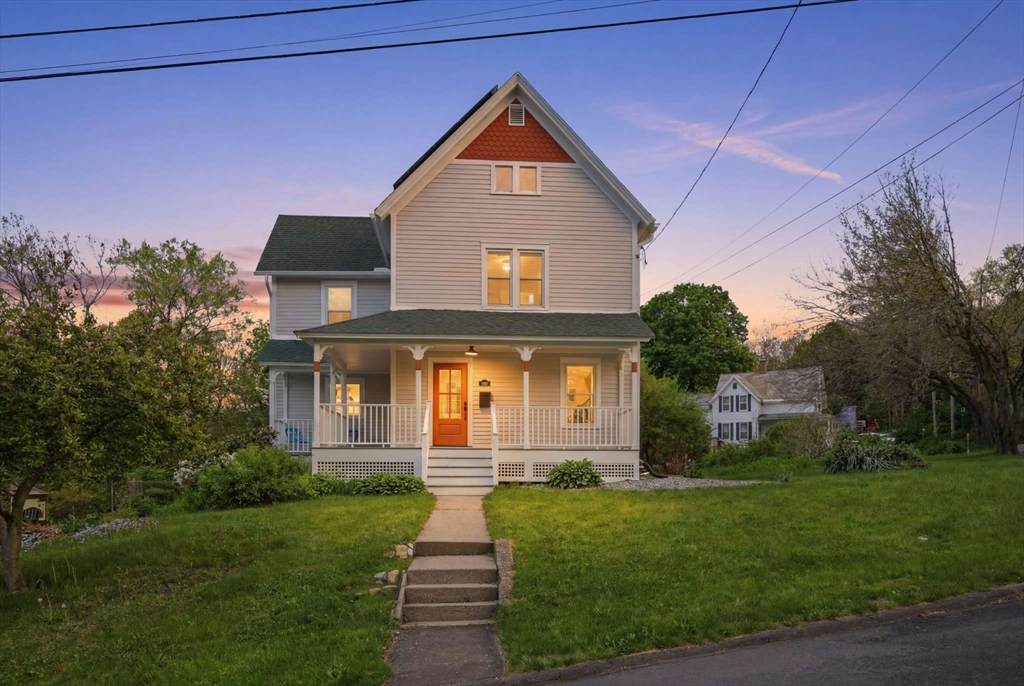 60 Norwood Ave - Photo 1