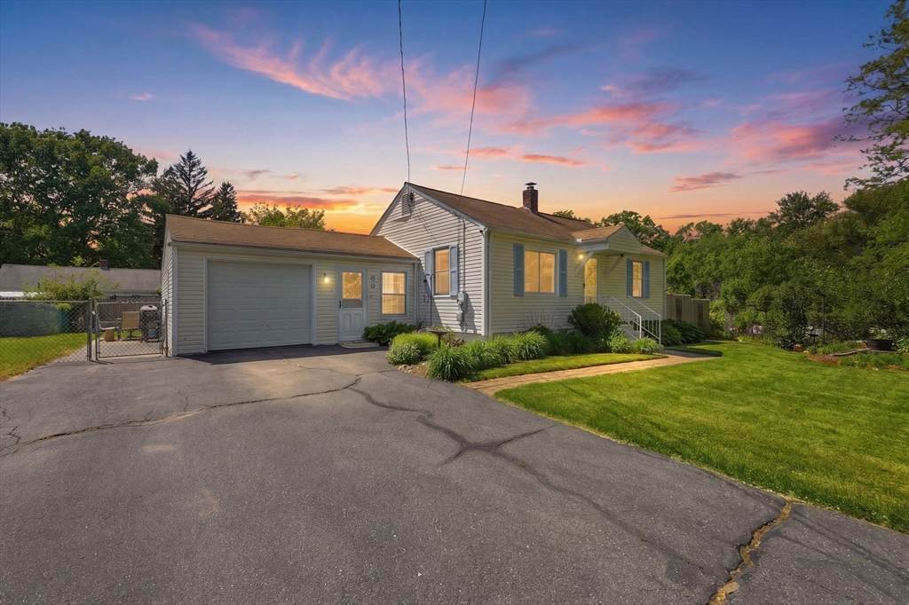 44 Harding St - Photo 1