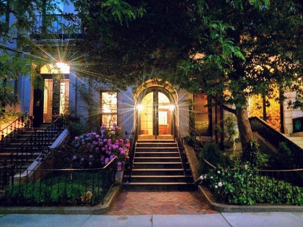 336 Beacon St - Photo 1