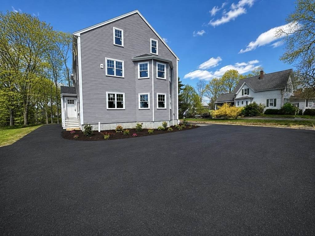 36 Van Buren St - Photo 1