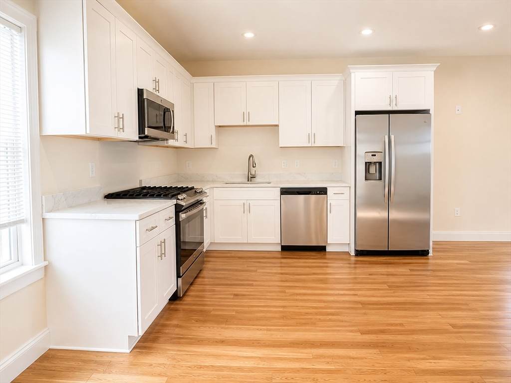 14 Humboldt Place - Photo 1