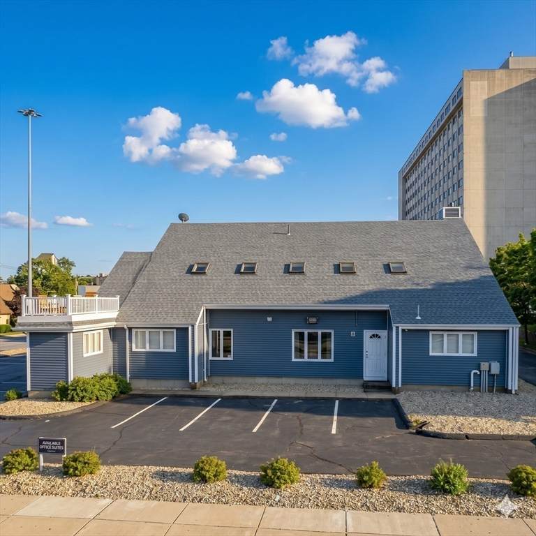 32 Hillman - Photo 1