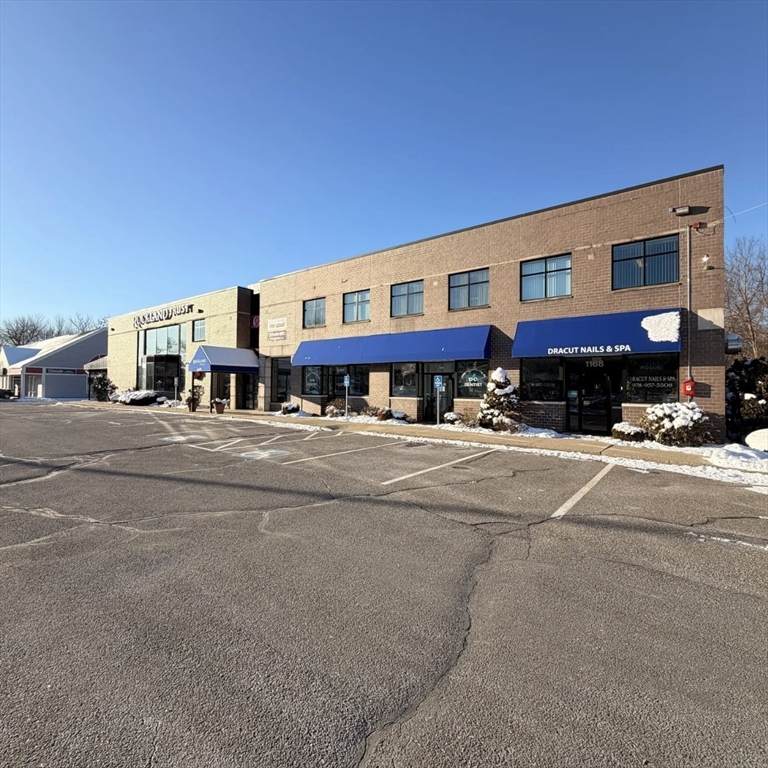 1168 Lakeview - Photo 1