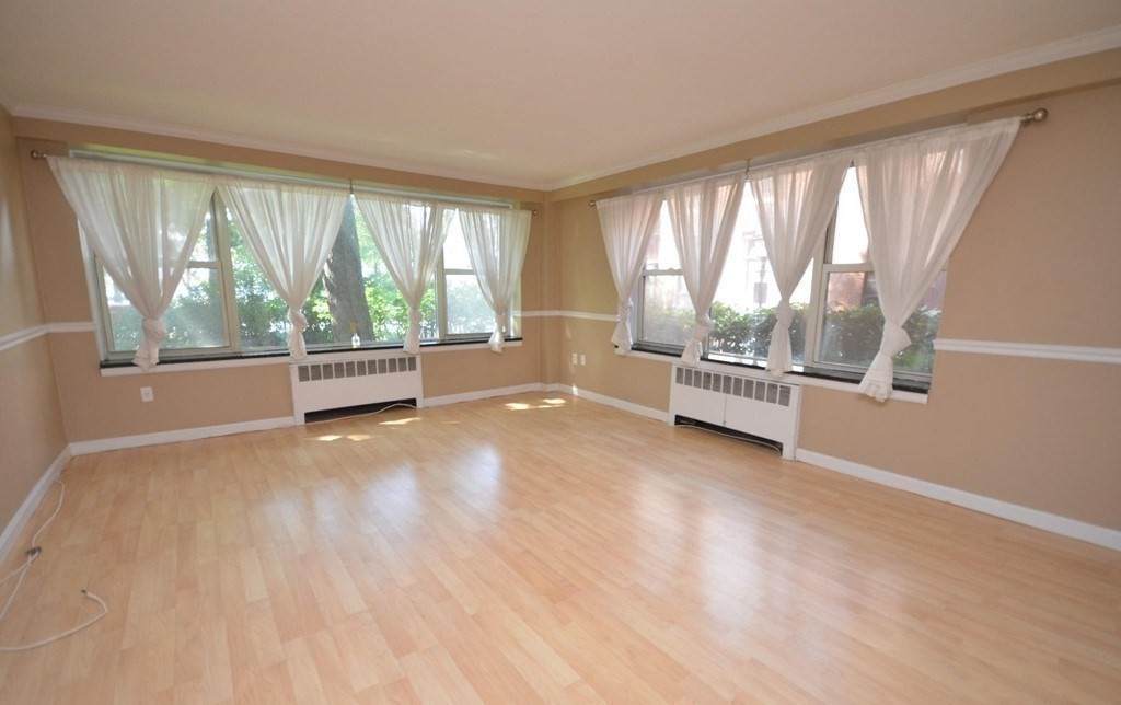 145 Pinckney Street - Photo 1