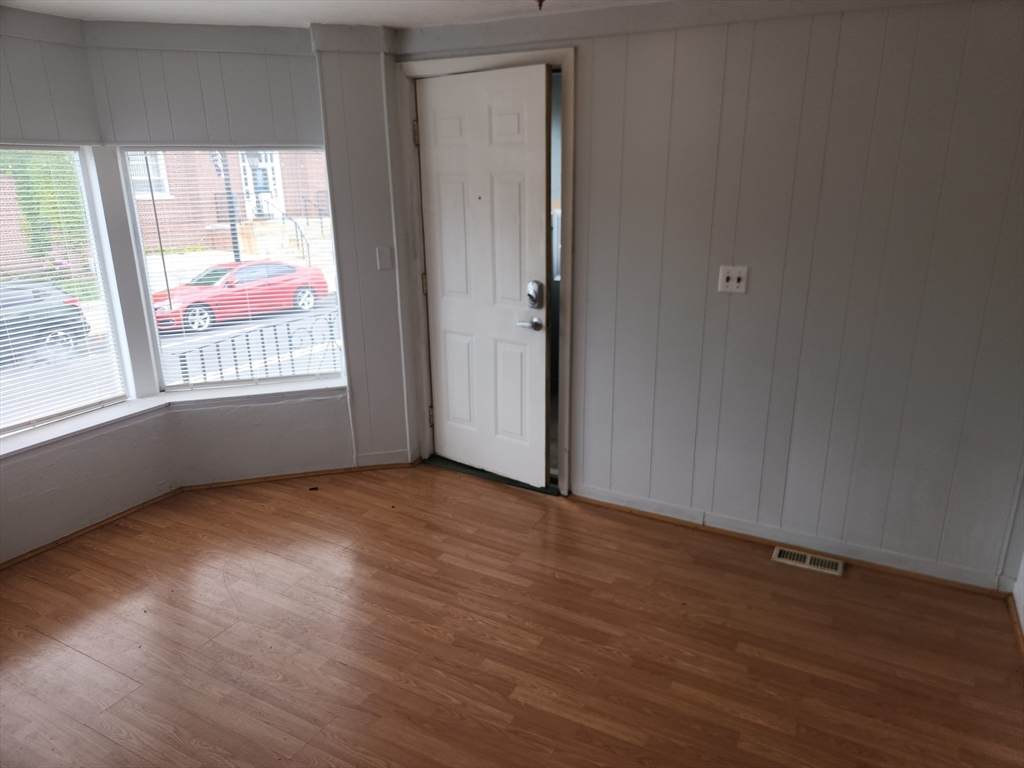 19 Forest St - Photo 1