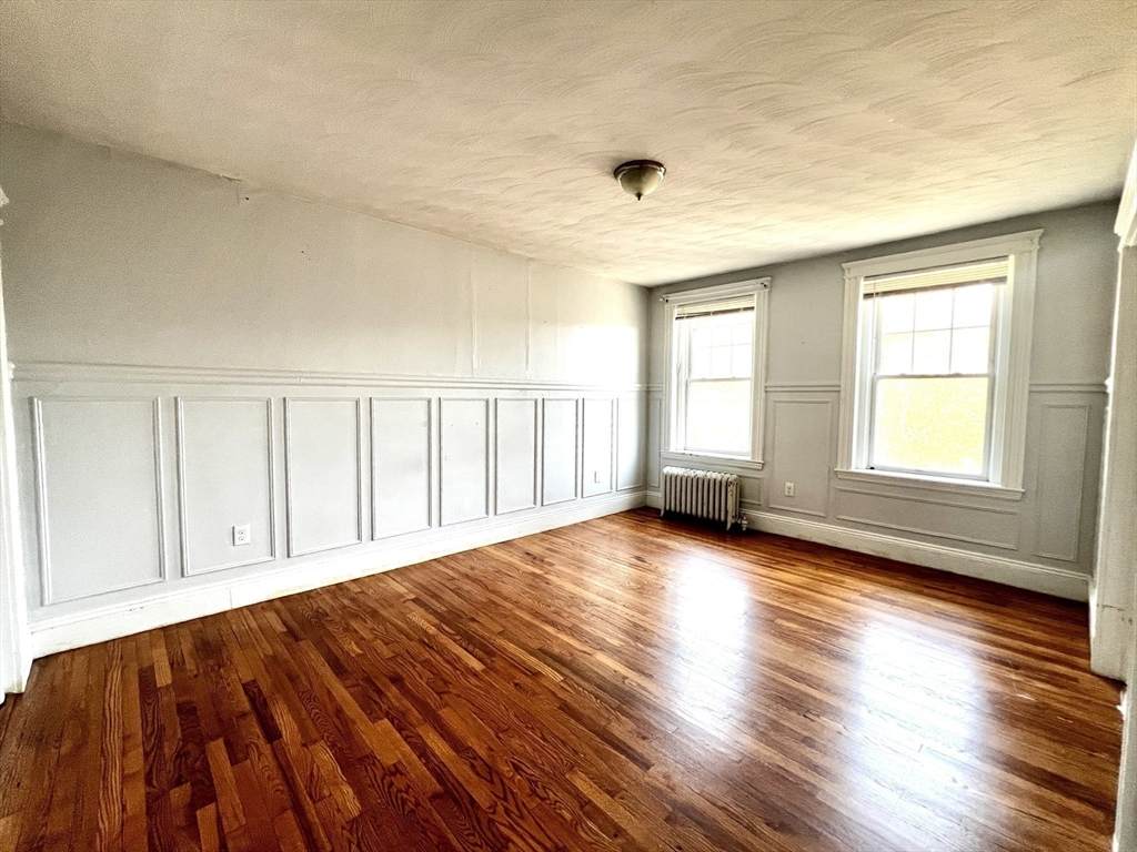 76 Babcock Street - Photo 1
