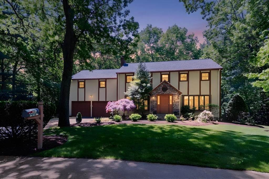 28 Baltic Ave - Photo 1