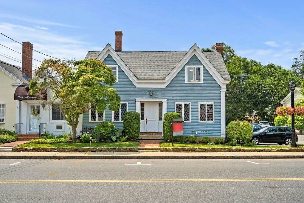 54 Main St - Photo 1