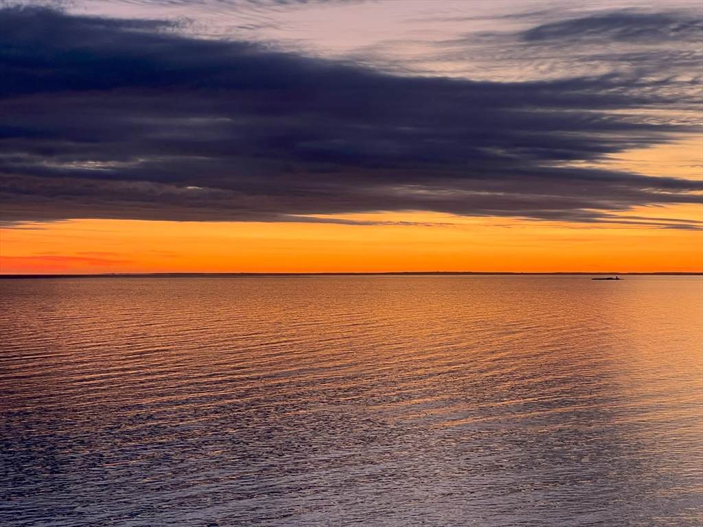 https://bt-photos.global.ssl.fastly.net/mlspin/orig_boomver_1_73526797_2.jpg