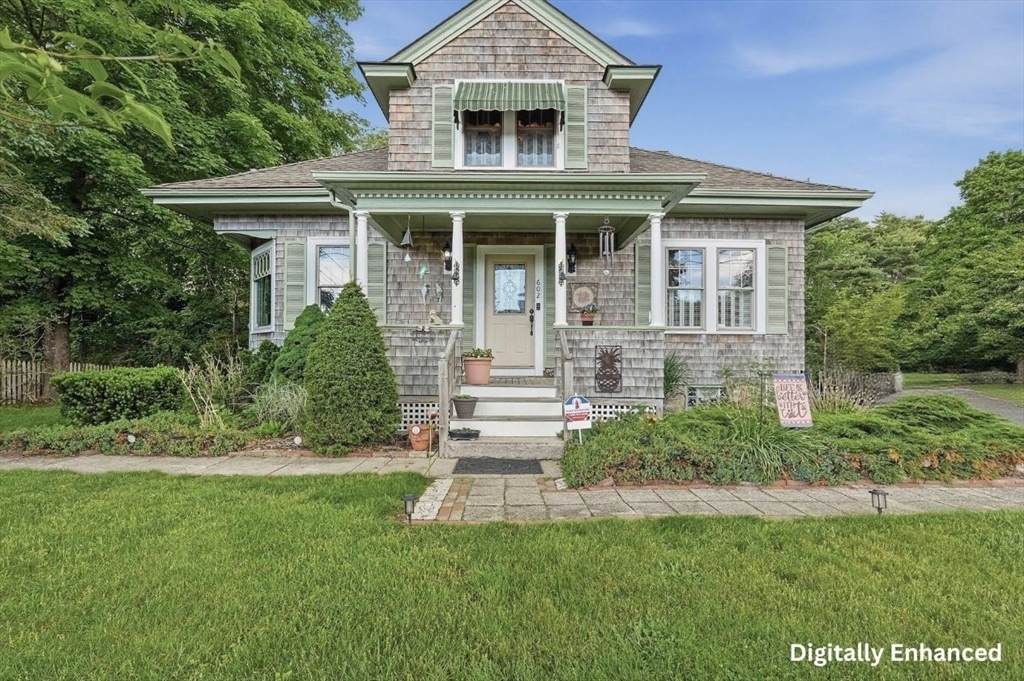 602 Old County Rd - Photo 1