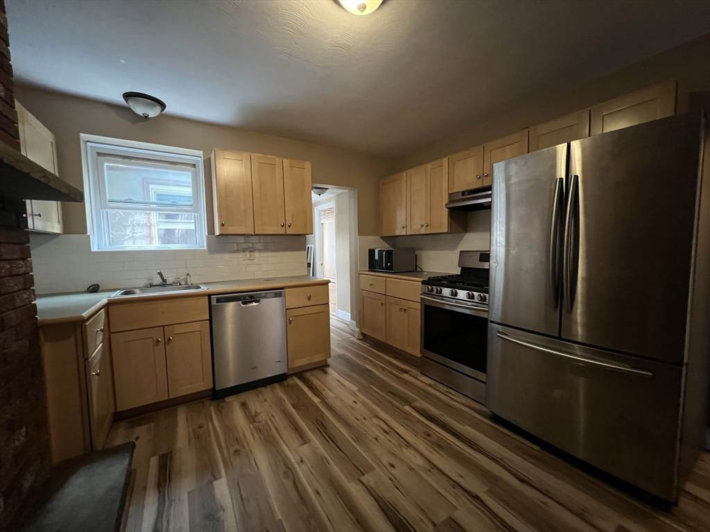 99 Salem St. - Photo 1
