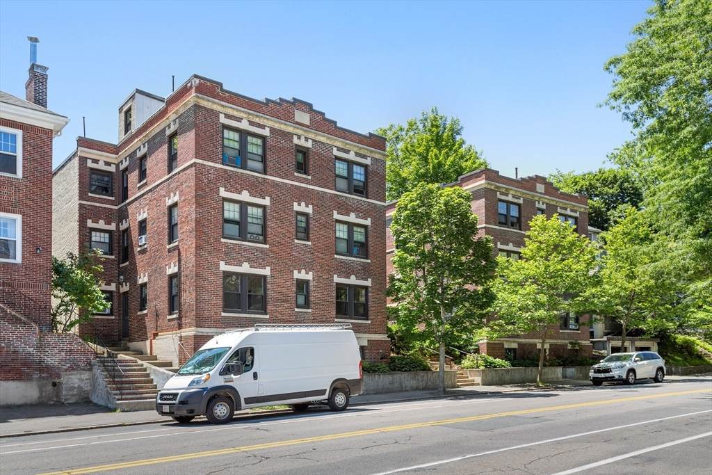590 Washington St - Photo 1