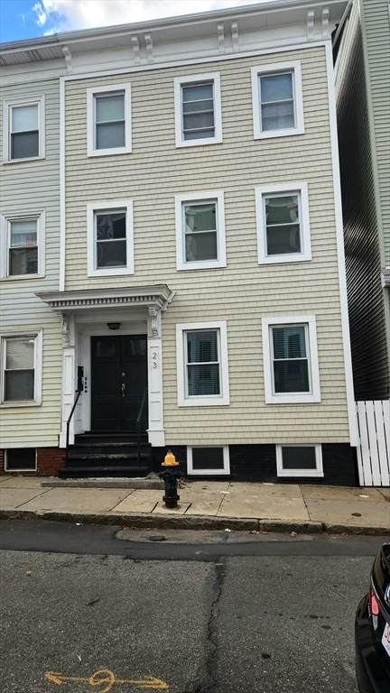 23 Woodward St - Photo 1