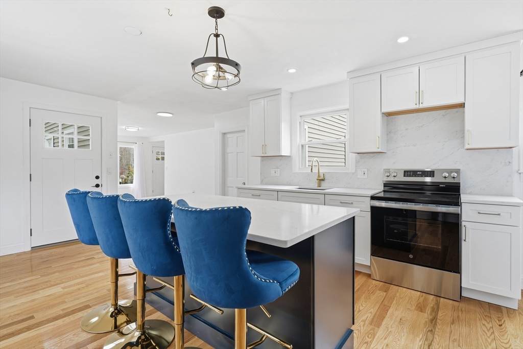 724 Linwood St. - Photo 1