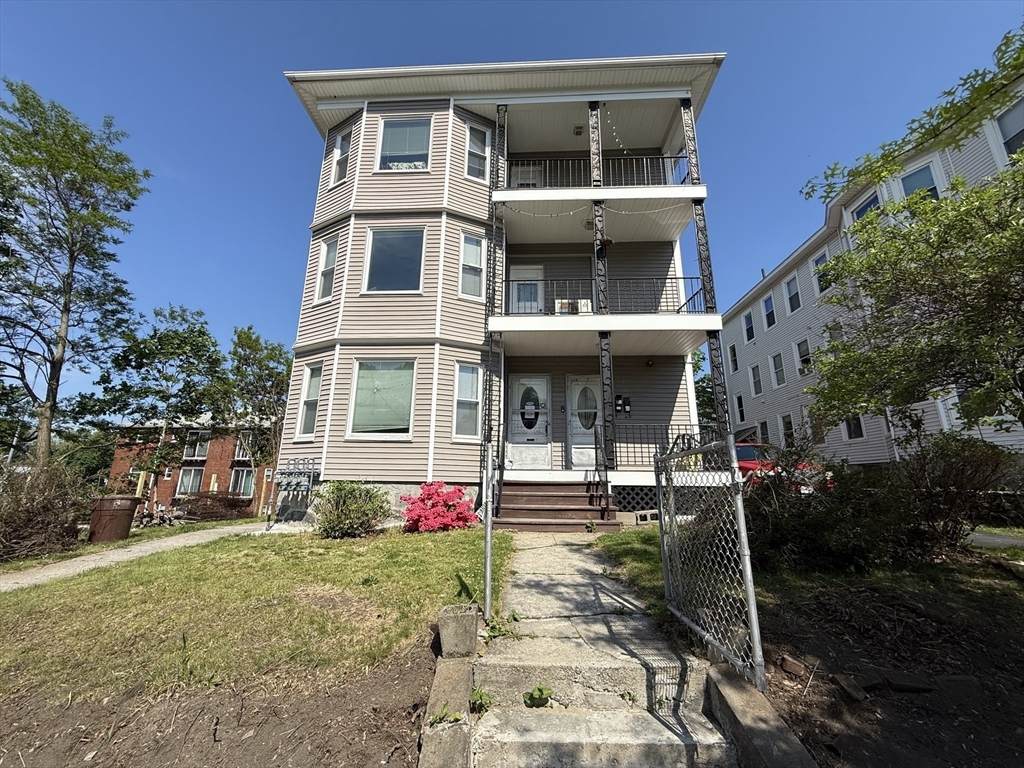 32 Woodbine Street - Photo 1