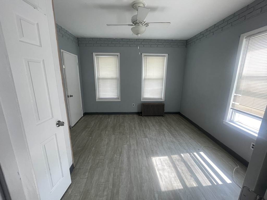 20 Garfield Street - Photo 1