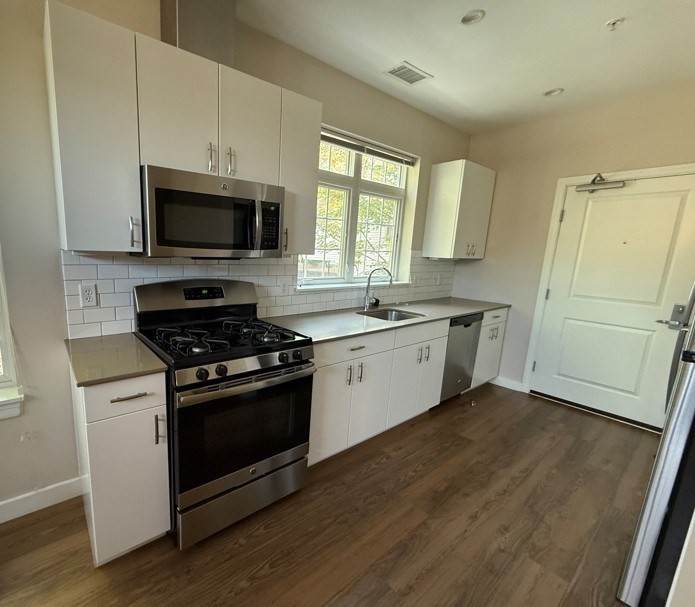 11 Alder St - Photo 1
