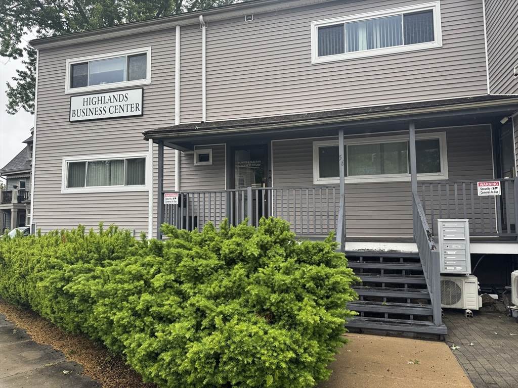 56 Chestnut Hill Ave - Photo 1