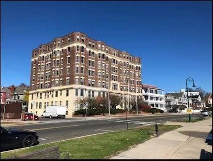 285 Lynn Shore Drive - Photo 1