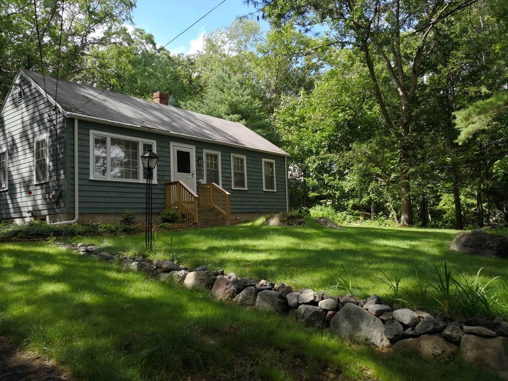 342 Conant Road - Photo 1