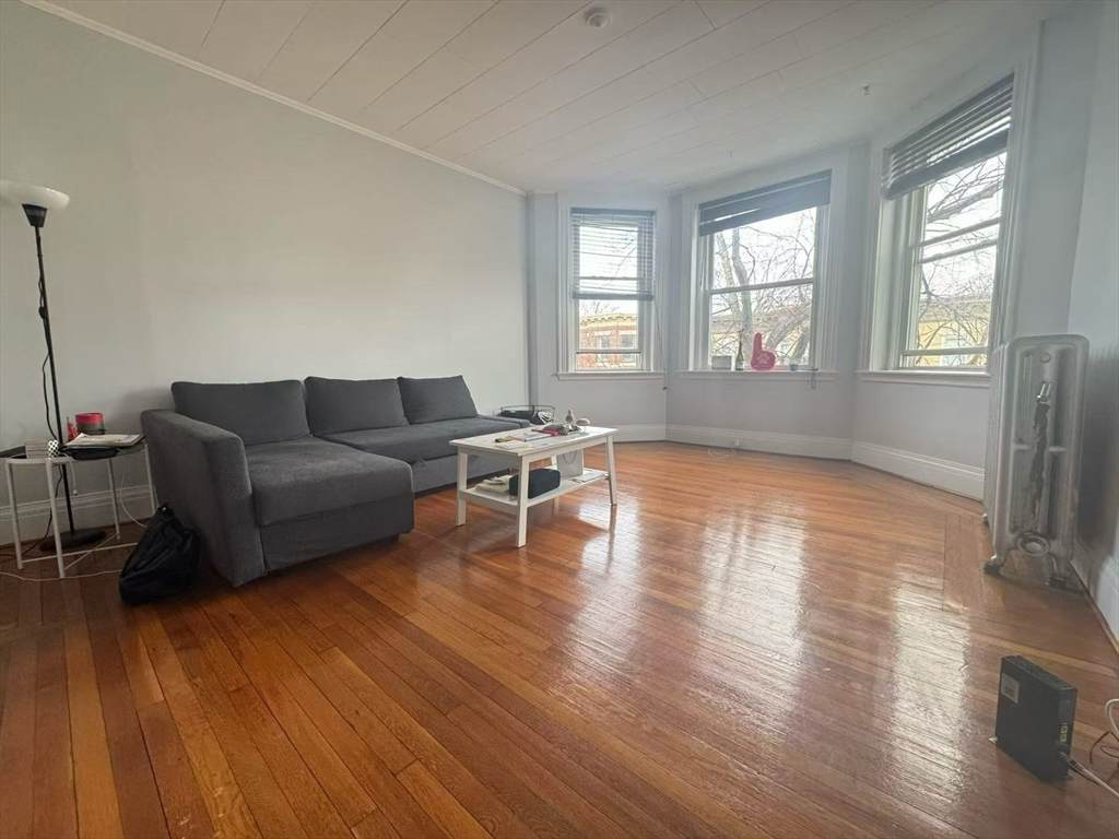 8 Euston St - Photo 1
