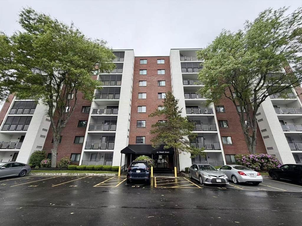 12 Nineth St - Photo 1