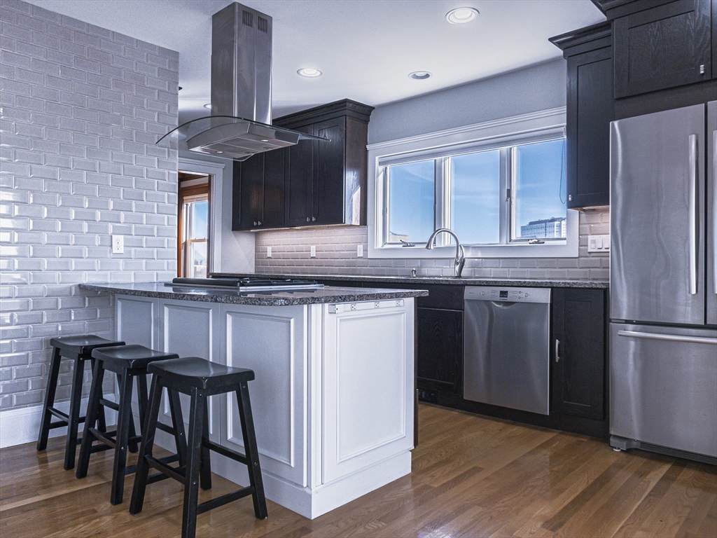 8 Putnam Road - Photo 1