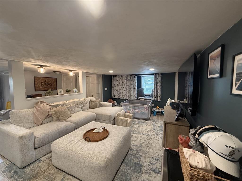 460 Pond Street - Photo 1