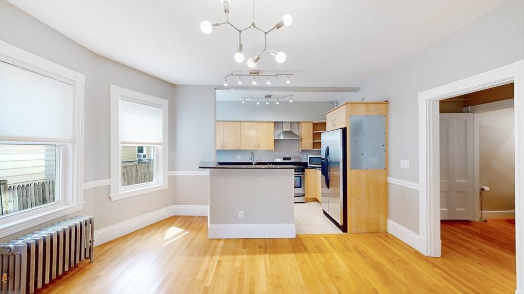50 Beacon St - Photo 1