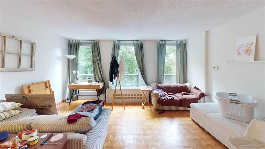 44 Washington - Photo 1