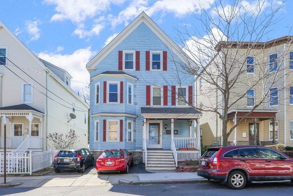 57 Harbor View - Photo 1