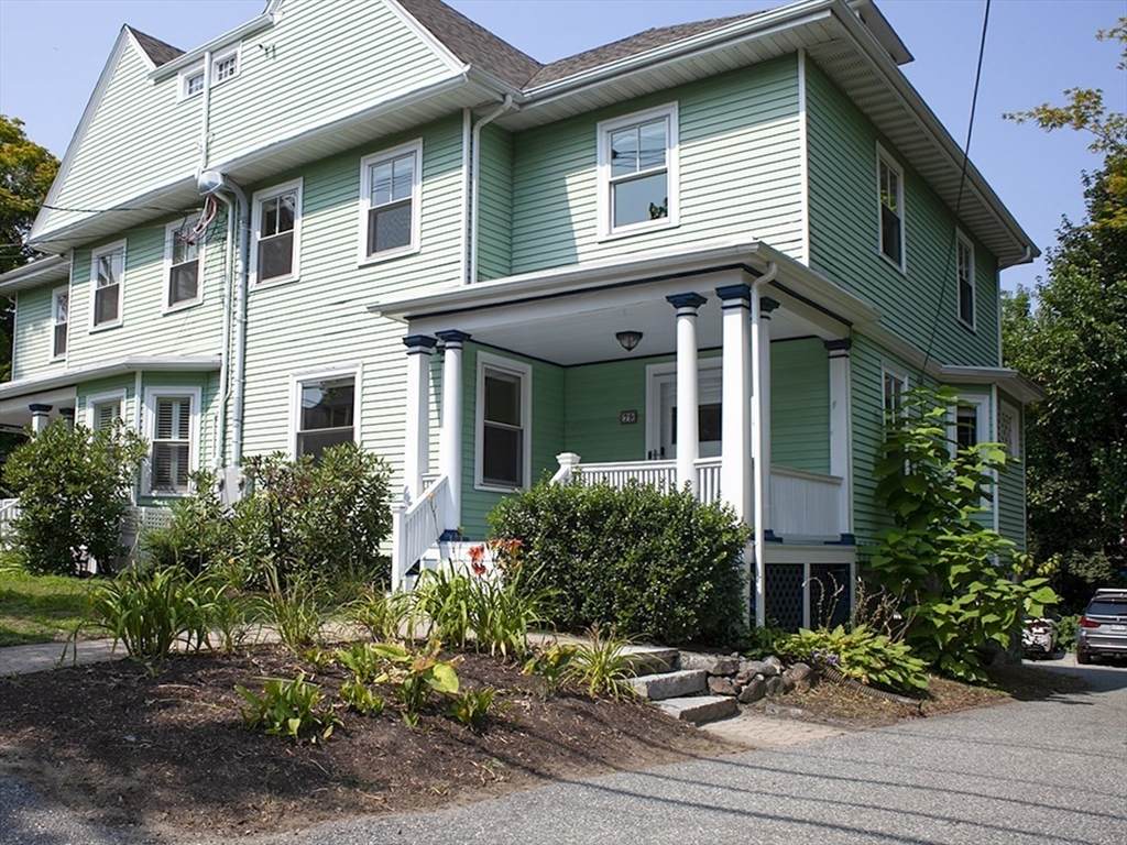 79 Jason Street - Photo 1