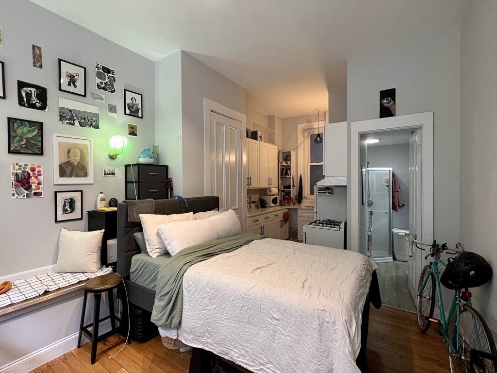 83 West Cedar St - Photo 1