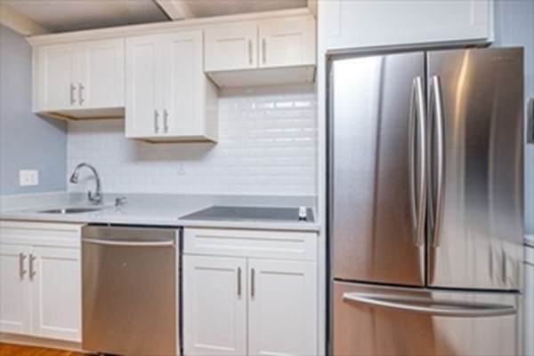 4 Wigglesworth Street - Photo 1