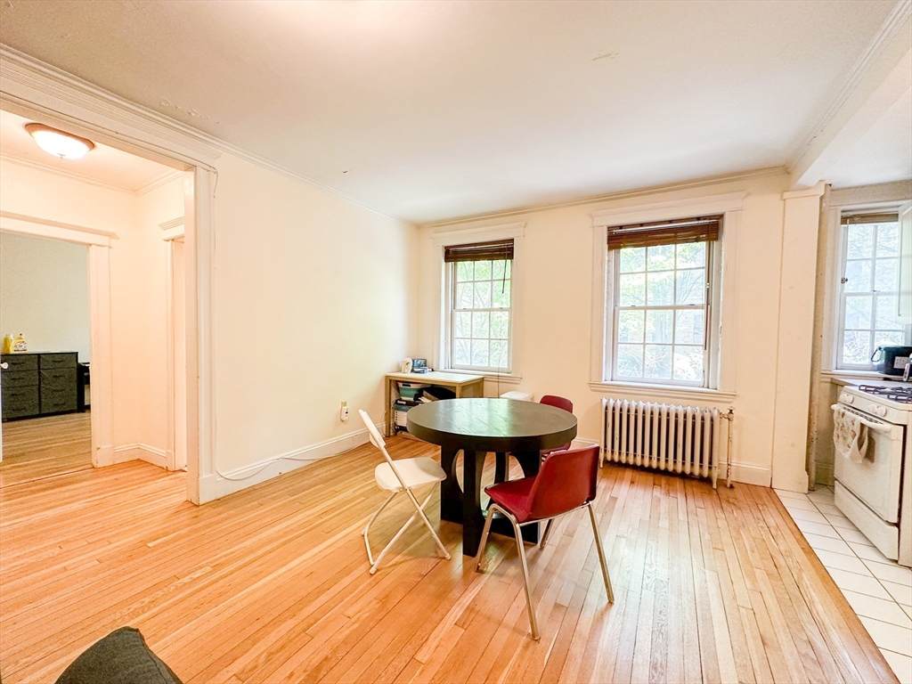 854 Massachusetts Ave - Photo 1