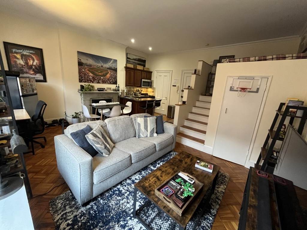 247 Beacon - Photo 1