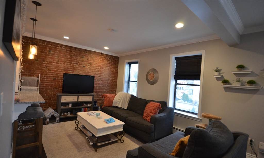 60 Florida St - Photo 1