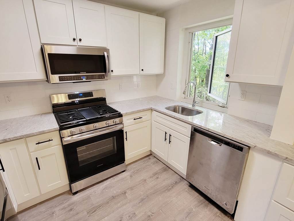 28 Saint Paul Street - Photo 1