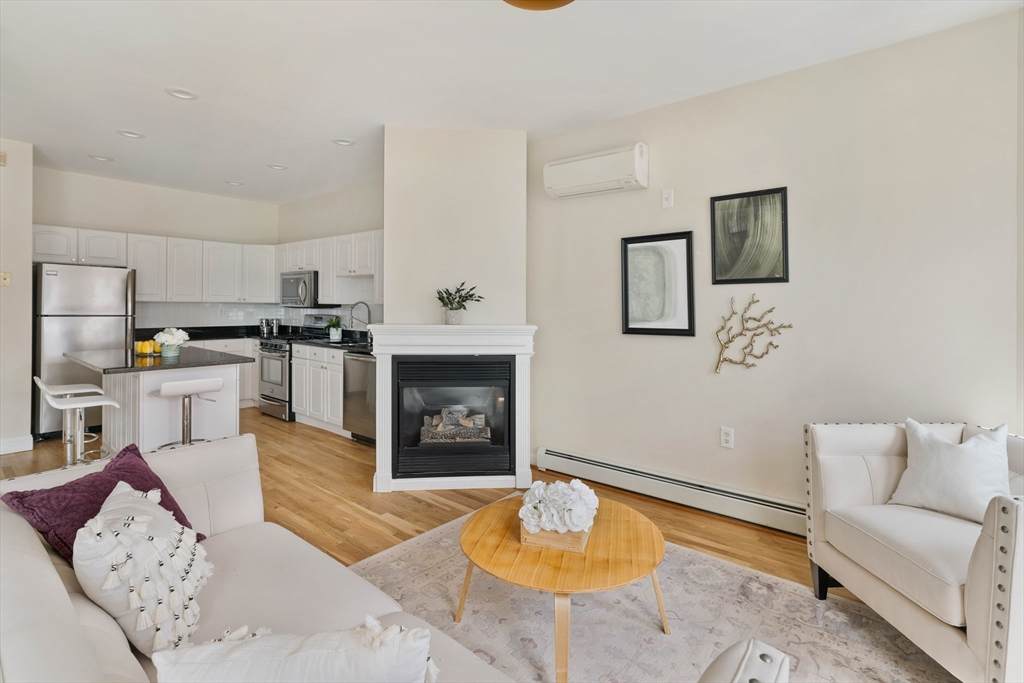 137 P Street - Photo 1