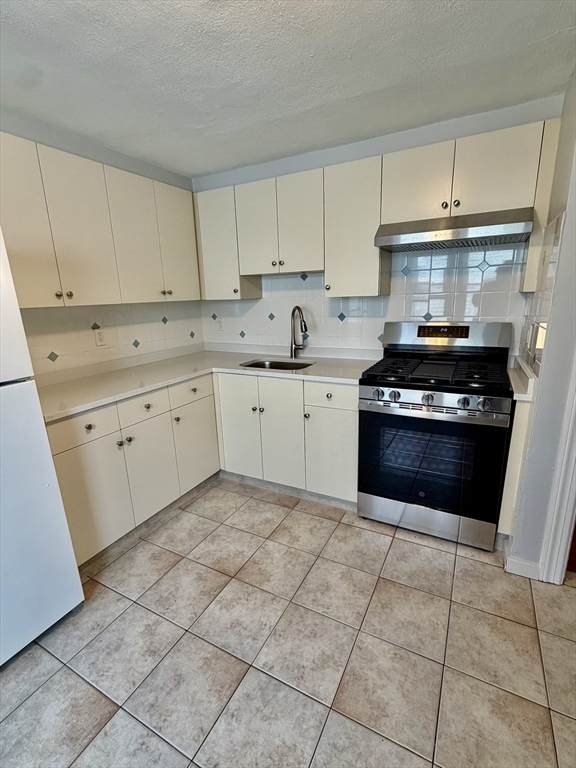 78 Haddon - Photo 1