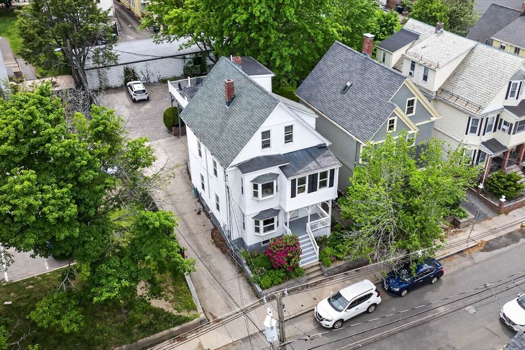 62 Hudson St - Photo 1