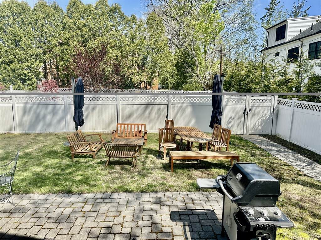 299 Cabot St - Photo 1