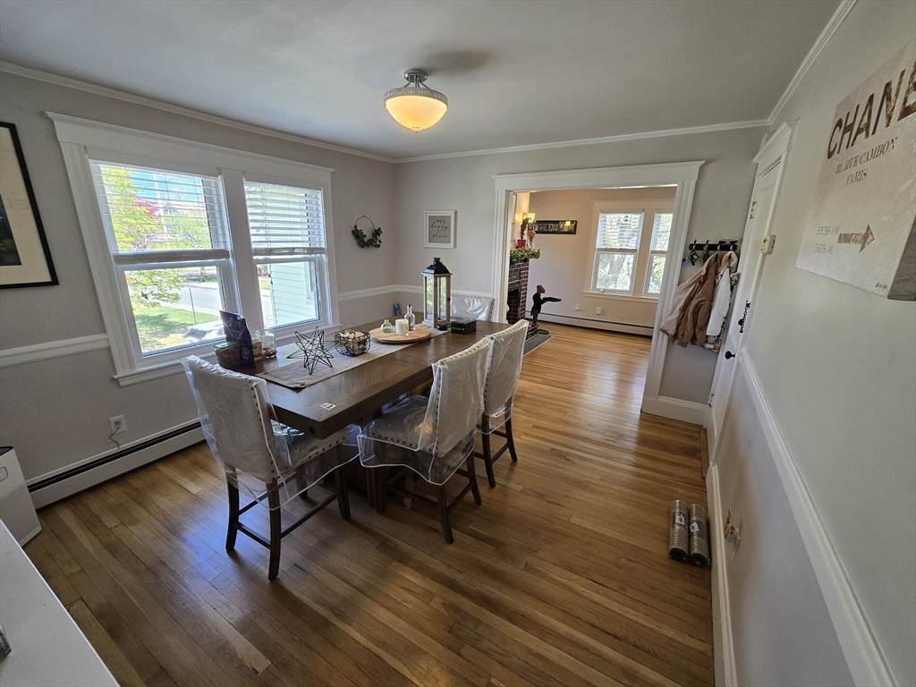 109 Jewett - Photo 1