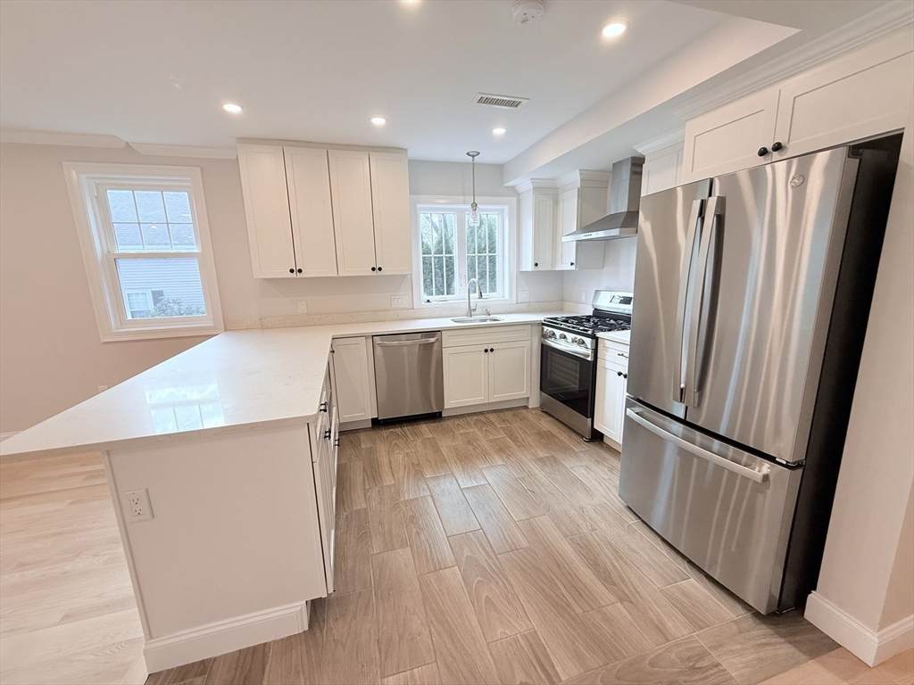 100 Union Street - Photo 1